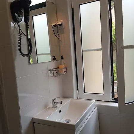 Apartamento Bernardim Ribeiro - 4ª Andar * Lizbona