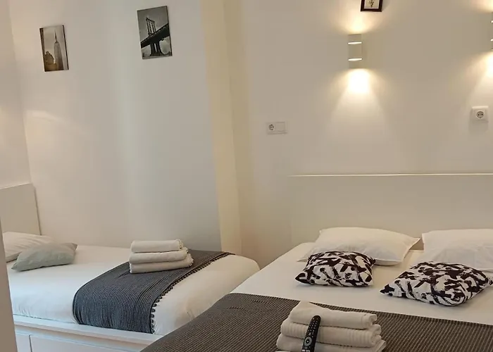 Apartamento Bernardim Ribeiro - 4ª Andar