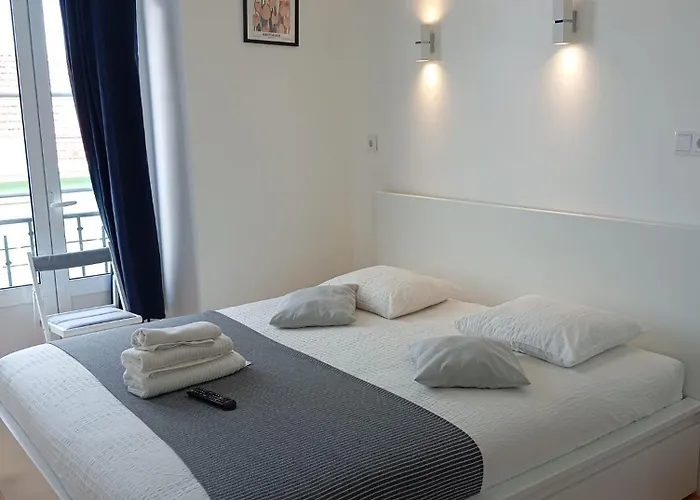 Apartamento Bernardim Ribeiro - 4ª Andar * Lizbona