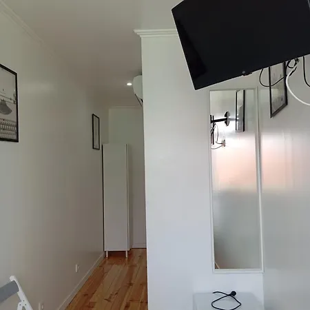 홈스테이 Apartamento Bernardim Ribeiro - 4ª Andar
