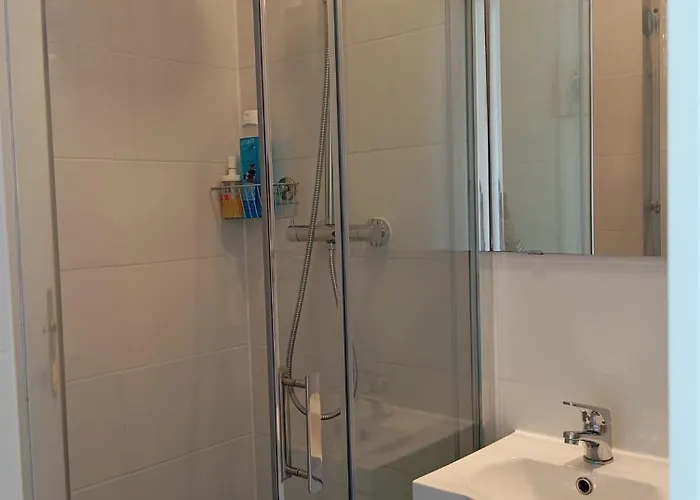 Apartamento Bernardim Ribeiro - 4ª Andar *